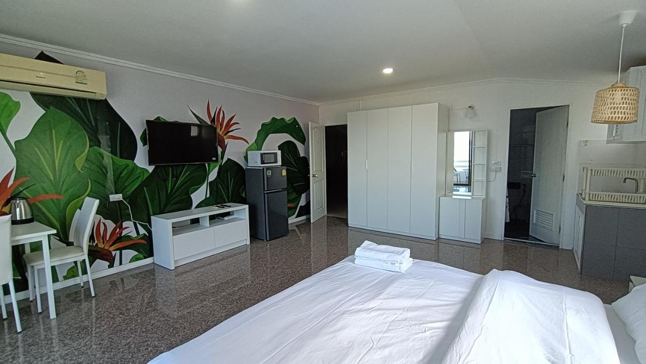 Boho Rent A Room Jomtien Beach Exterior photo